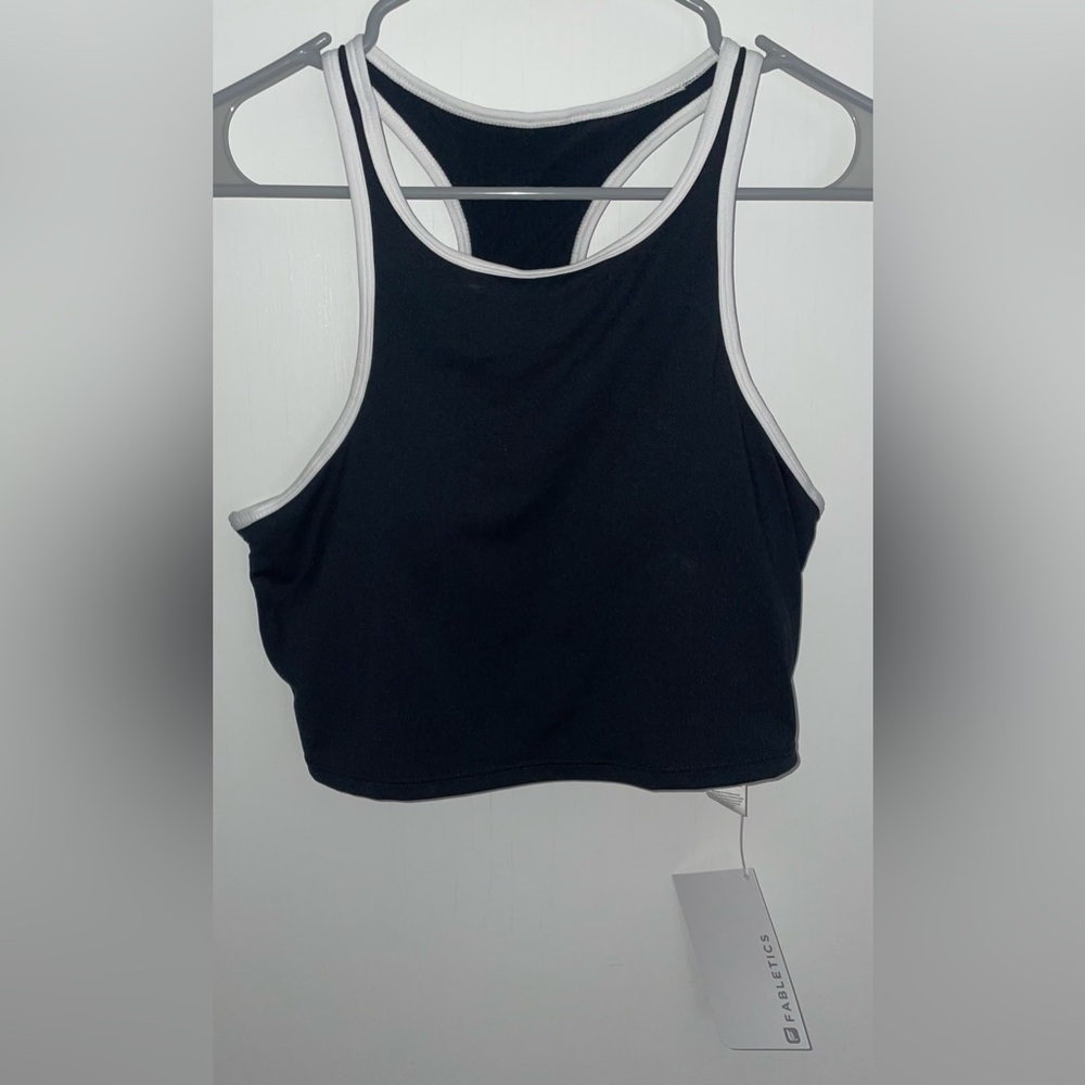 NWT - Fabletics Black and White Moorea Padded Bra Top - Size: L